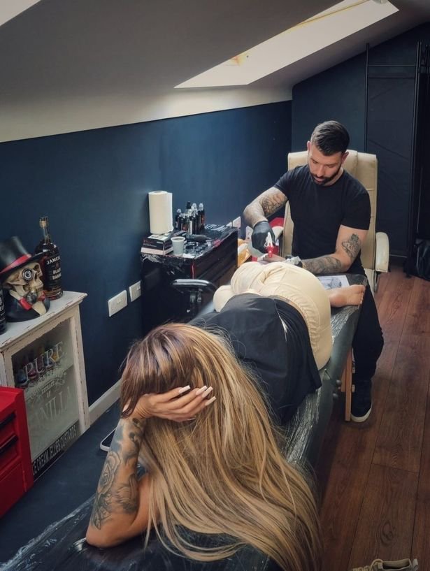 Katie spent 7 hours in the chair