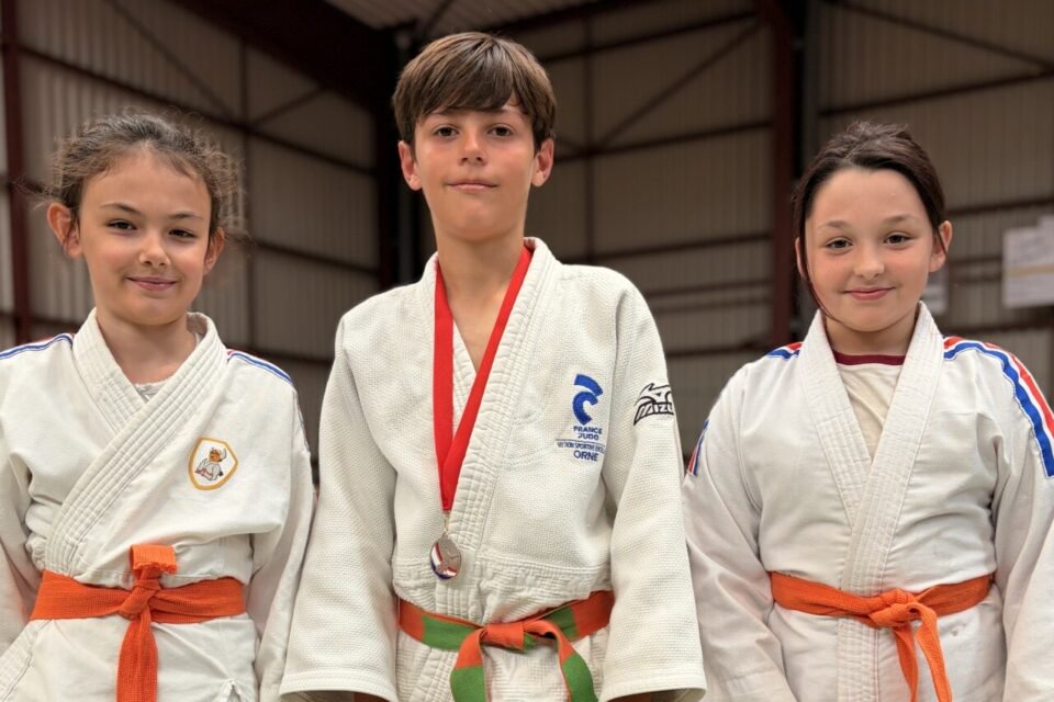 Emma Guillaume, Tobias Hubert et Judith Davin - judo club écouché - tournoi Craon