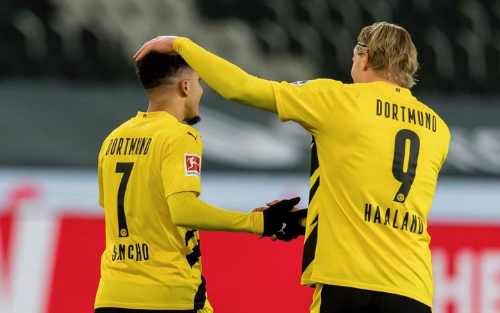 e6e5c15ac3a34552a7dce56926316884?quality=uhq&format=webp&resize=720