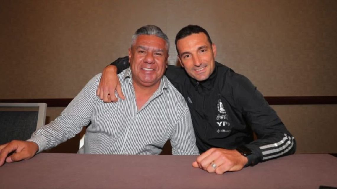 Claudio 'Chiqui' Tapia and Lionel Scaloni.