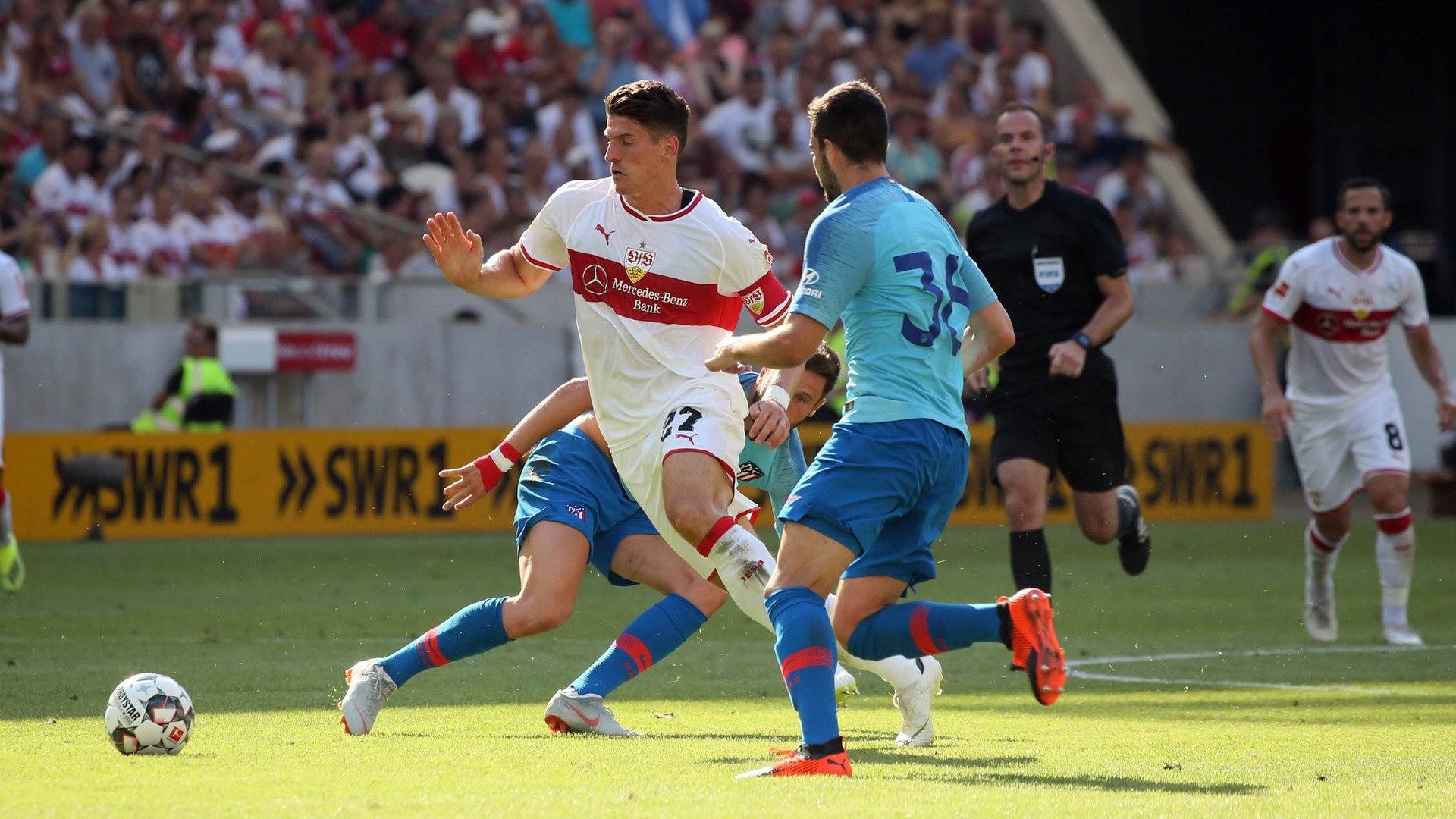 Mario Gomez (VfB Stuttgart) beim Freundschaftsspiel gegen Atlético Madrid im August 2018