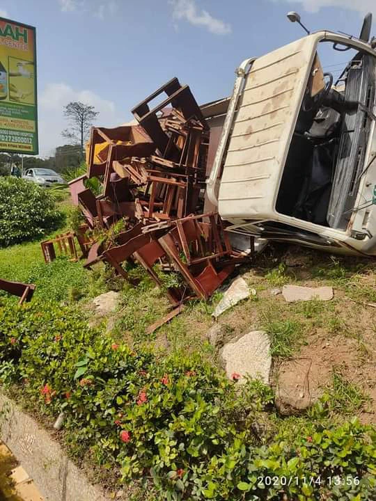 Many fear dead in Ahinsan, Kumasi road crash 4