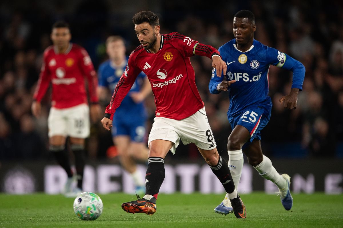 Bruno Fernandes of Manchester United during the Premier League match between Chelsea and Manchester United at Stamford Bridge on April 18, 2026
