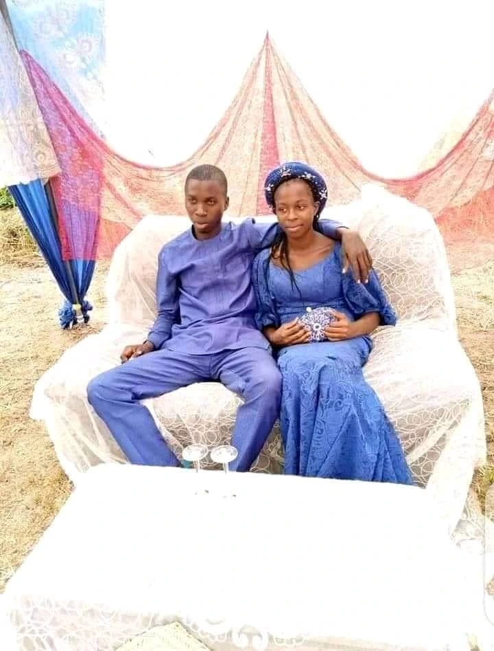 18 years old boy marries his 15 years old girlfriend (photos)