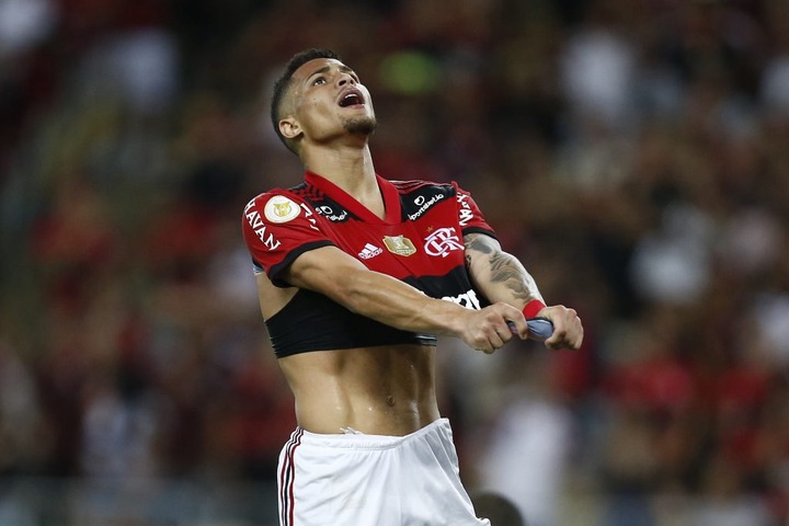 Manchester United wanted to swap Andreas Pereira for Flamengo midfielder Joao Gomes.