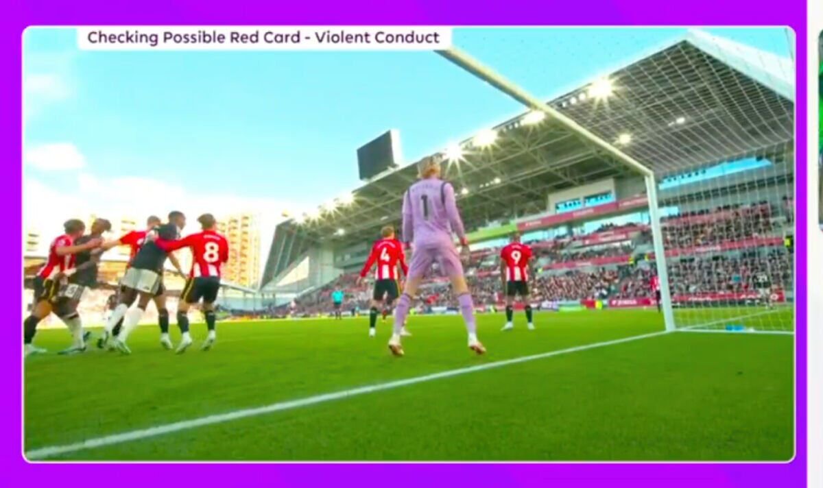 Yehor Yarmolyuk red card