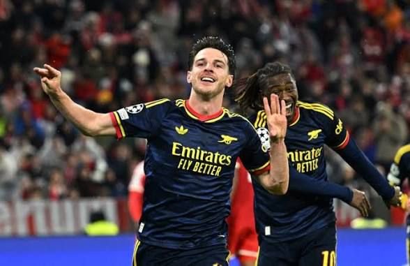 Rice rescues Arsenal as Man Utd suffer 4-1 defeat