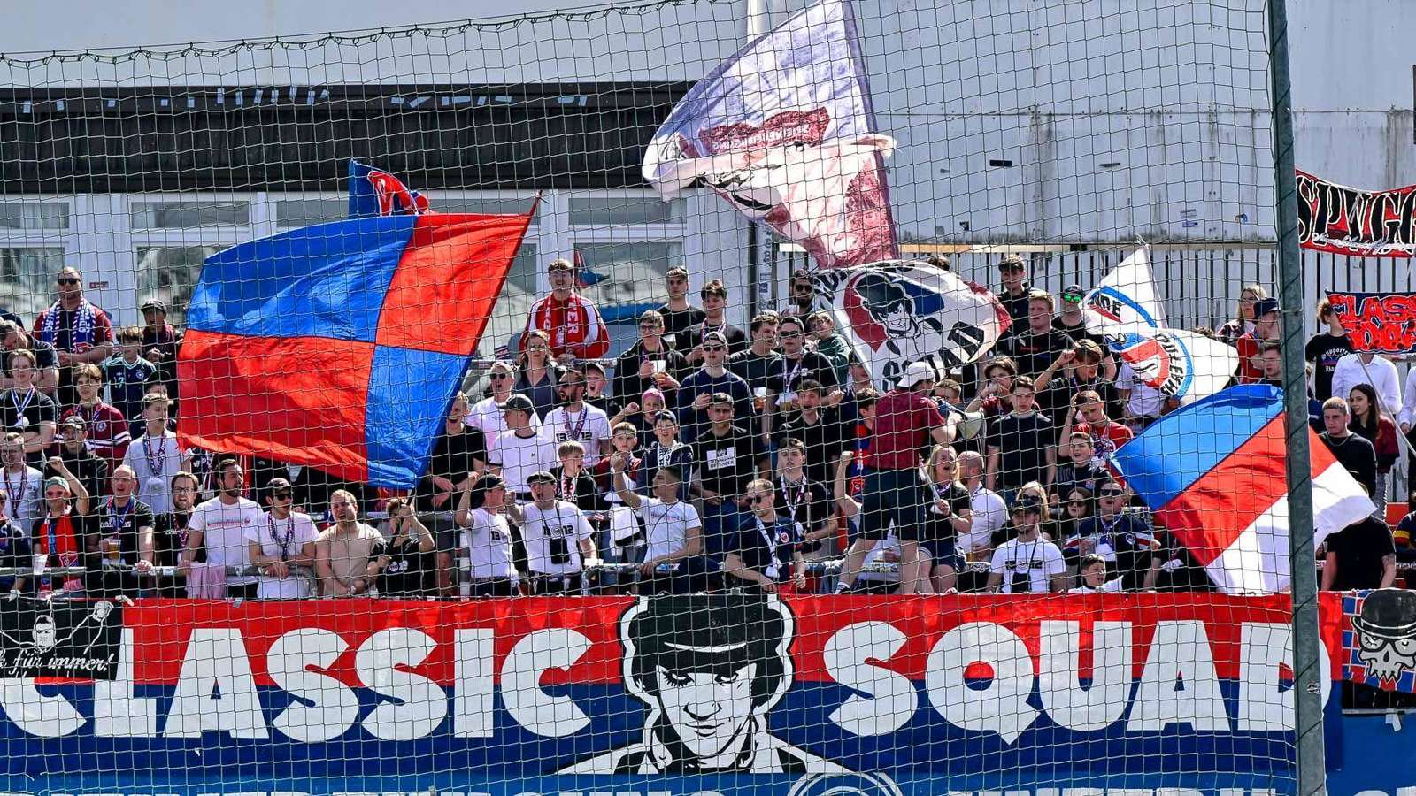 Die Fanszene der SpVgg Unterhaching stellt „bis auf Weiteres“ den Support ein.