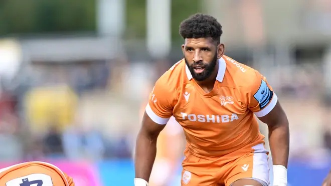 Hyron Andrews in action for Sale Sharks in 2024.