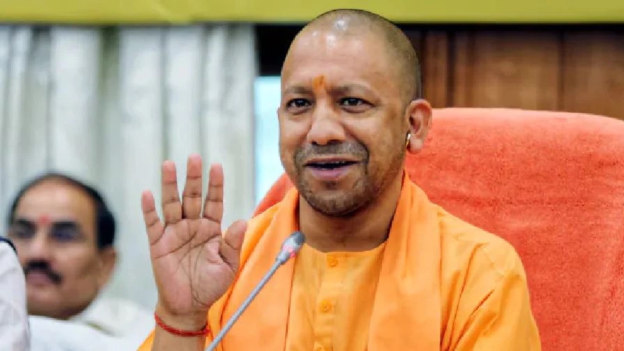 योगी बोले- अयोध्‍या के बाद काशी और मथुरा ले रहे नई अंगड़ाई, एक बार फिर बढ़ना होगा आगे