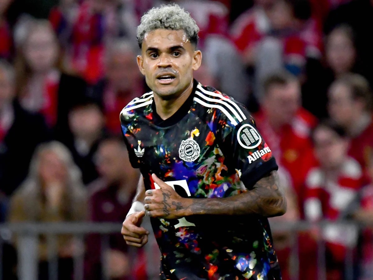 Der FC Bayern sucht händeringend nach Luis Diaz-Backup