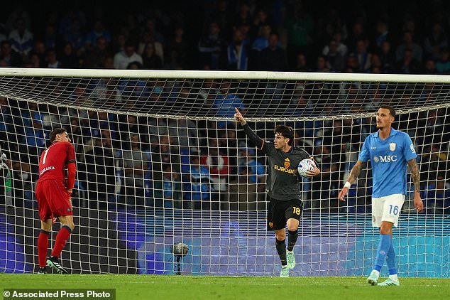 Roma's Matías Soulé celebrates after scoring during the Serie A soccer match between Napoli and Roma in Naples, Italy, Saturday, Oct. 24, 2026. (Alessandro Garofalo/LaPresse via AP)
