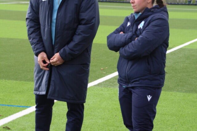 Echanges entre coachs (©  René TROPEE)
