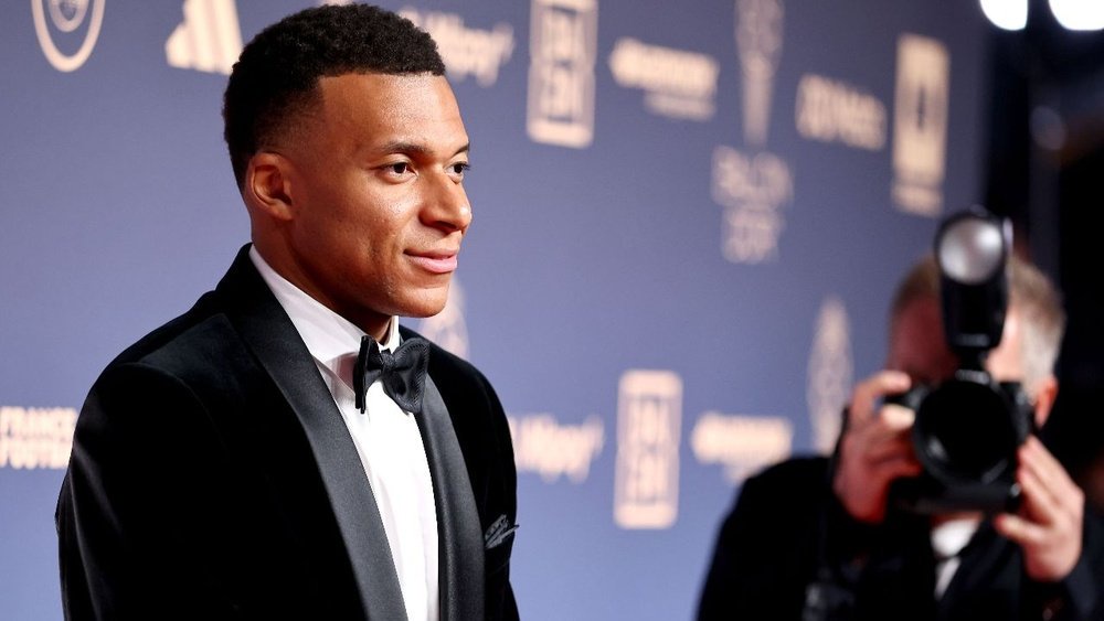 Mbappe arrived full of confidence at the Ballon d'Or gala. EFE