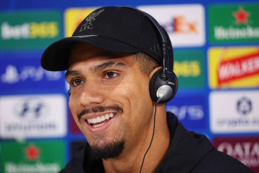 Araujo surprised by the size of Liverpool, says it's "very early" to discuss his future