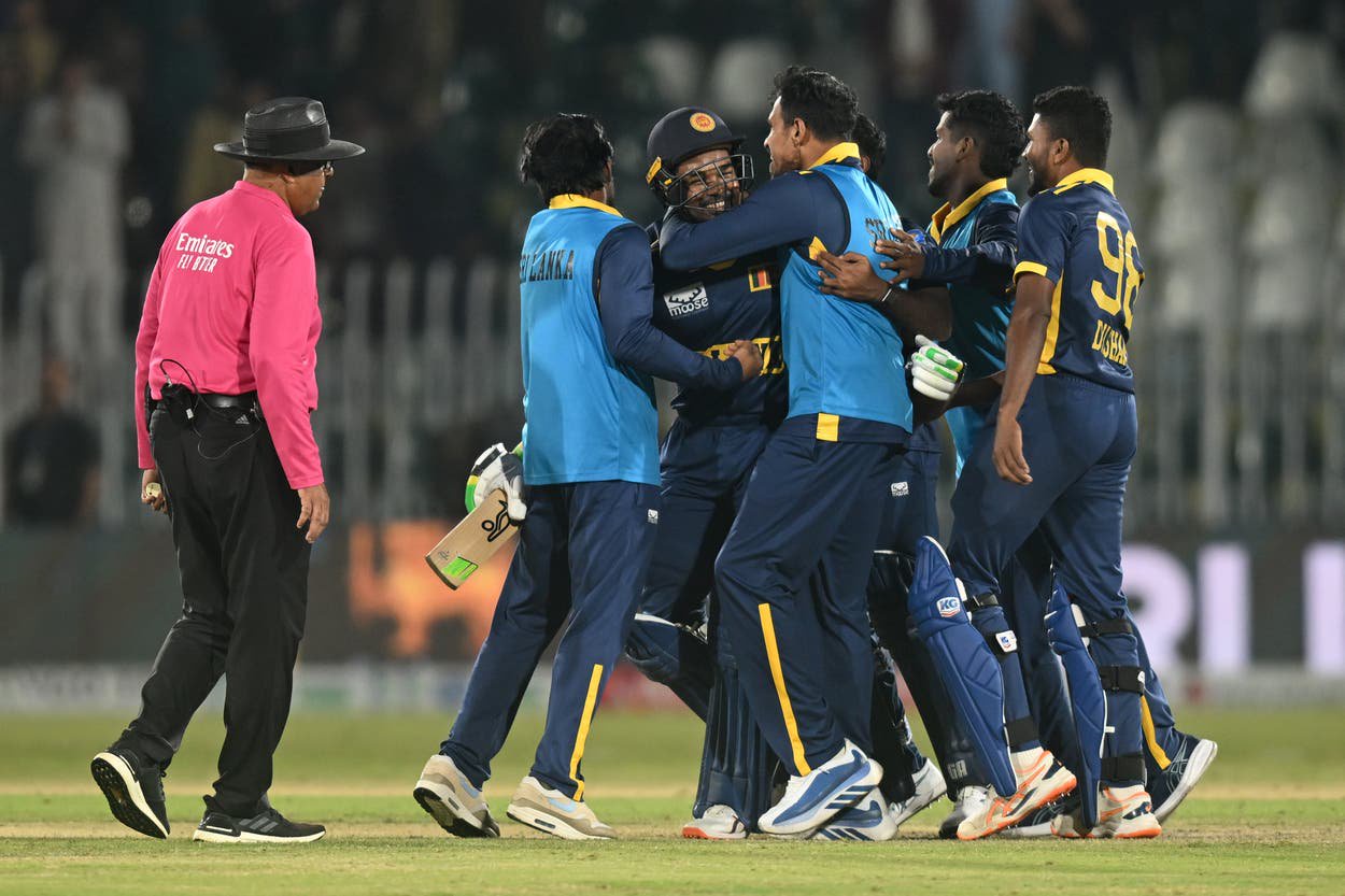 Janith Liyanage hit the winning runs with a six as Sri Lanka knocked off 429 with one ball remaining