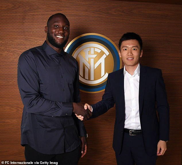 Romelu Lukaku 'seals return to Inter Milan on loan from Chelsea' | Daily  Mail Online