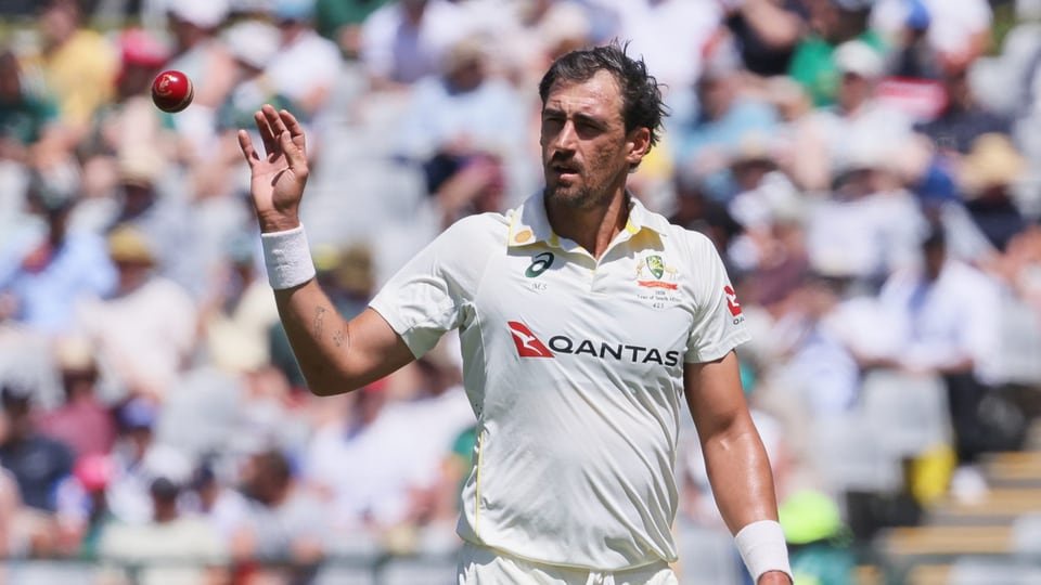 Starc took 6/72 on the opening day. (AP)