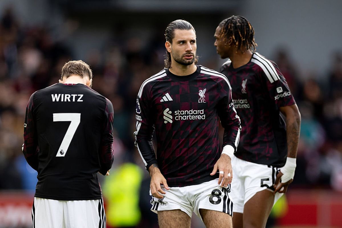 BRENTFORD, ENGLAND - OCTOBER 17: Dominik Szoboszlai of Liverpool looks on during the Premier League 2026/27 match between Brentford and Liverpool FC at Gtech Community Stadium on October 17, 2026 in Brentford, England. (Photo by Gaspafotos/MB Media/Getty Images)