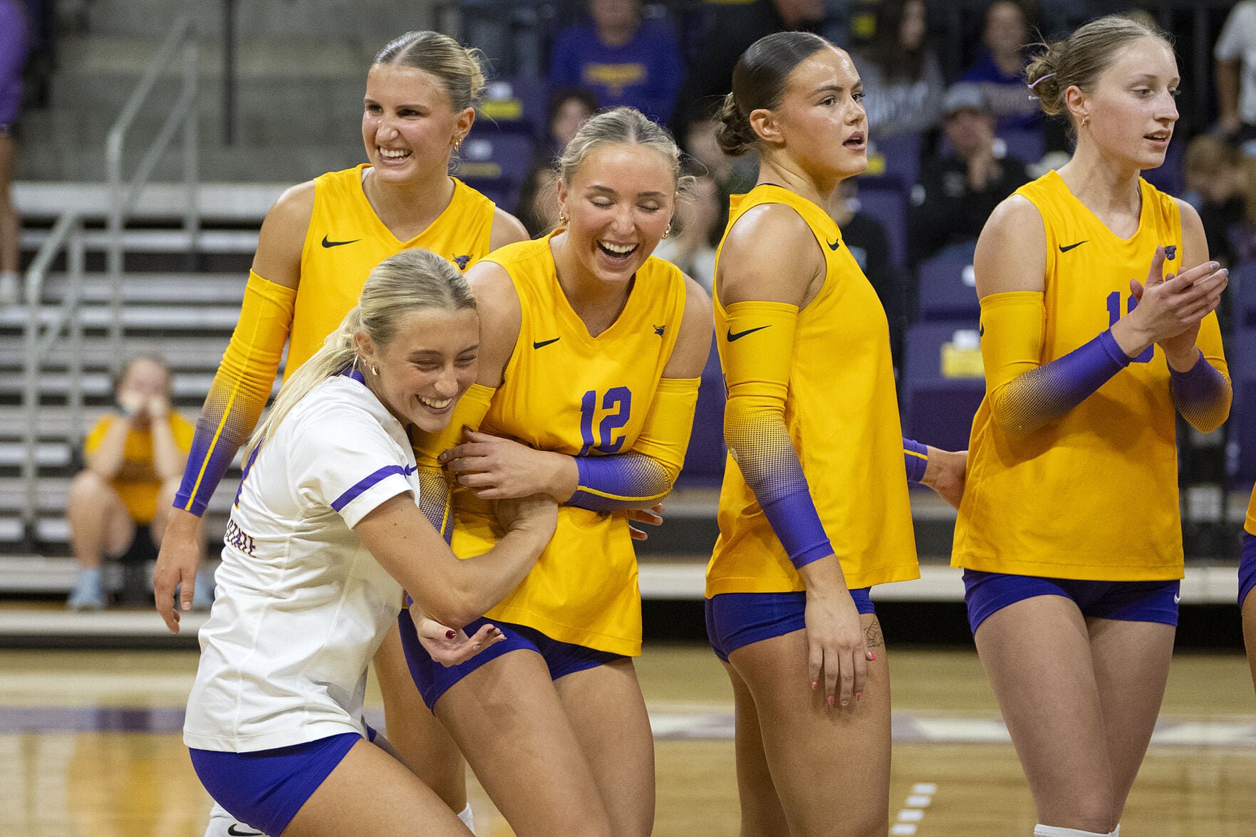 MSU VB vs MS 5.jpg