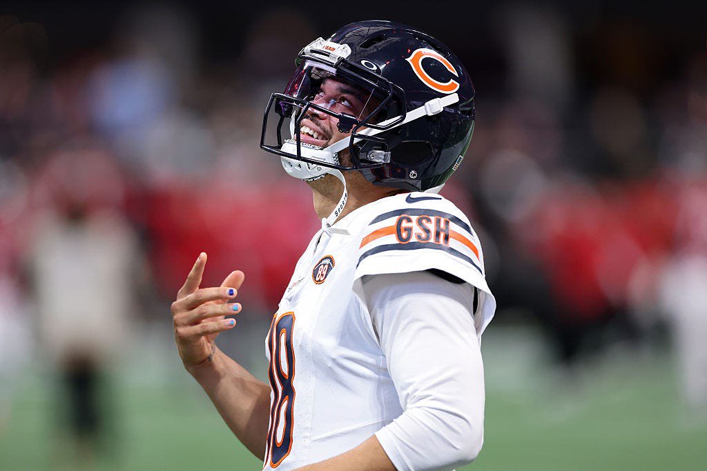 ATLANTA, GEORGIA - OCTOBER 18: Caleb Williams #18 of the Chicago Bears warms up prior to the game against the Atlanta Falcons at Huntington Bank Field on October 18, 2026 in Cleveland, Ohio. (Photo by Kevin C. Cox/Getty Images)
