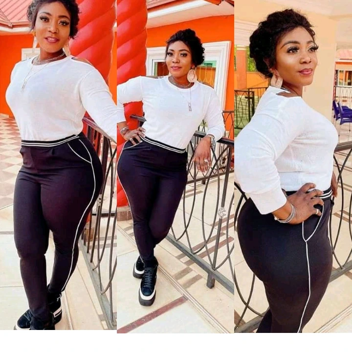 ec94a5c63e3c49038ae3c98ac9b49f2e?quality=uhq&format=webp&resize=720 Florence Obinim Causing Confusion On Social Media With Her 'Newly Acquired' Huge Shape -[SEE PHOTOS]
