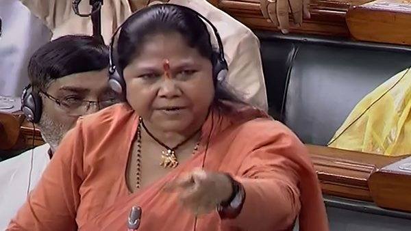 संजय निषाद को काउंटर करने के लिए साध्वी निरंज ज्योति को तरजीह 