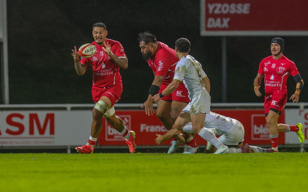 Pour son premier match sous le maillot de l’US Dax, Ben Sa’u s’est montré très intéressant dans le jeu pour remplacer Paul Ausset au poste de numéro 8.