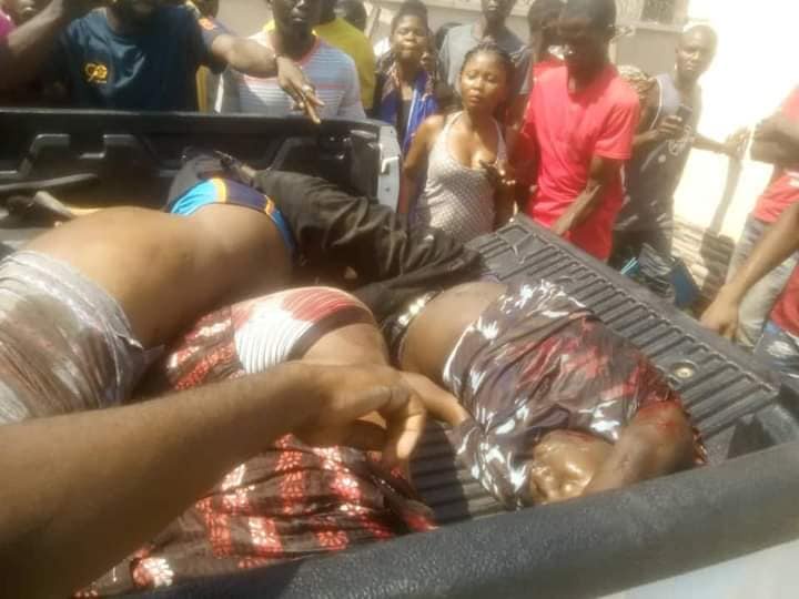 Image may contain: 3 people, people sitting