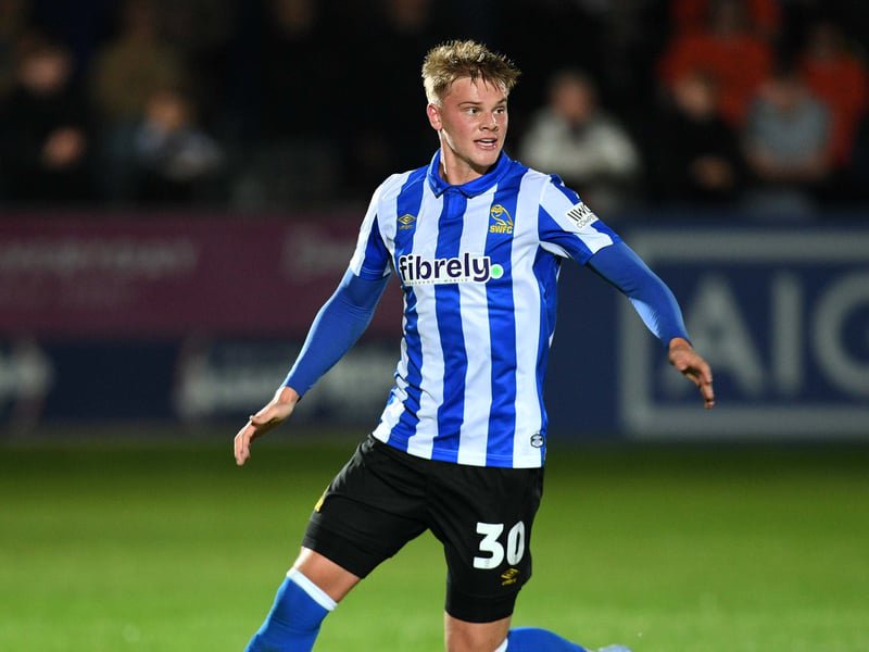 With Bernard a doubt after his injury at Meadow Lane, and with Gabriel Otegbayo probably needing to come out of the firing line, Weaver could get his first league start of the season, which would be a popular decision. Ricardo Santos is not ready yet.
