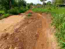 Road leading to Unwaba-Oju 