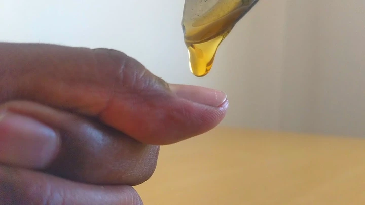 5 Ways To Test If Your Honey is Pure or Fake - Opera News
