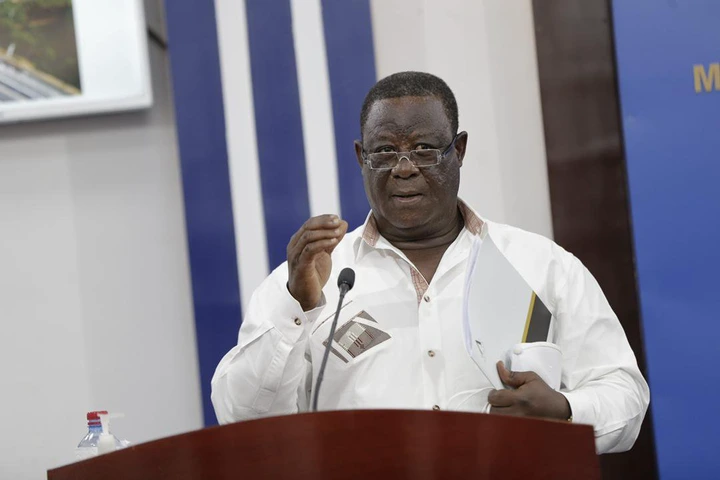 Roads Minister calls for bi-partisan probe into Akufo-Addo's claim of building most roads in 4th Republic