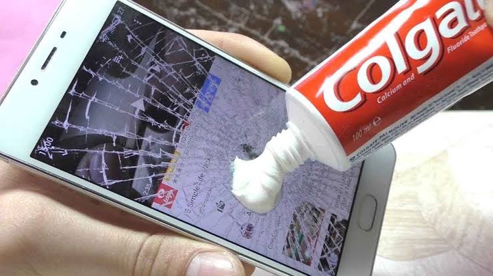 How To Fix Your Cracked Phone Screen With Toothpaste. Colgate Works Best -  Mzansi Ndaba