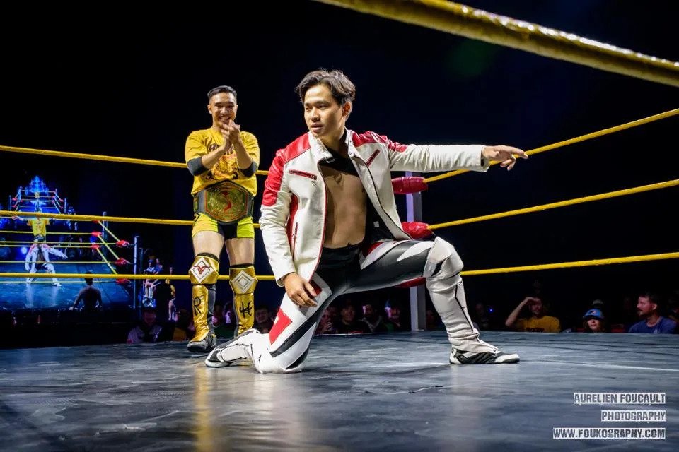 Two wrestlers in a VPW ring