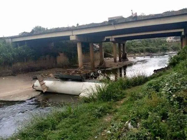 Drunk truck driver falls from Lagos bridge, drowns in river