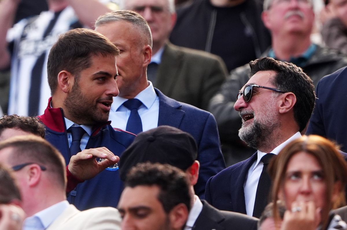 Newcastle United chairman Yasir Al-Rumayyan (right) with co-owner Jamie Reuben