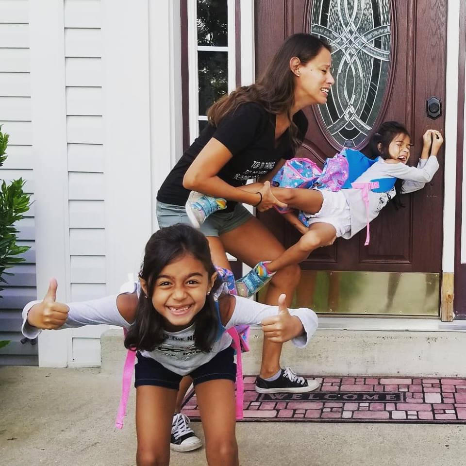 LEESBURG MOM POSTS HILARIOUS "FIRST DAY OF SCHOOL" PHOTO - The Burn