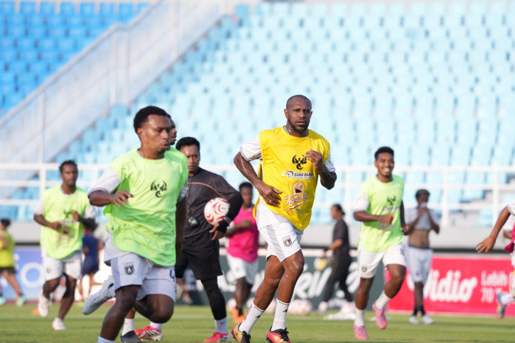 Persipura Jayapura Defeats Persiba Balikpapan 5-1