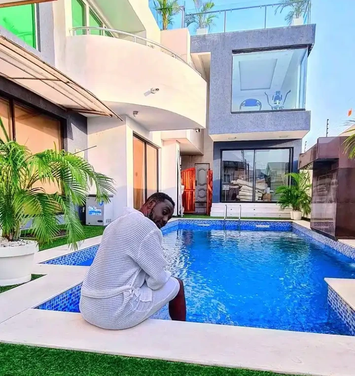 Reactions As Popular Nigerian AY Comedian Shows Off His Multi-Million Naira Mansion 3 eef0249b6fd242e393c77791d9203651?quality=uhq&format=webp&resize=720