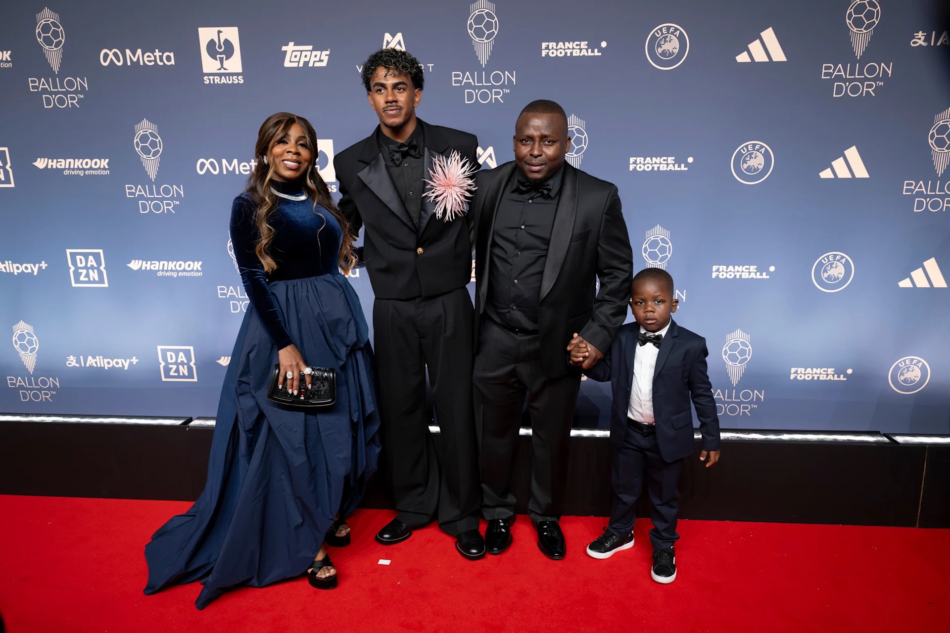 Sheila Ebana and Lamine Yamal,Mounir Nasraoui and his brother Keyne attend the 70th Ballon D'Or Ceremony 2026 at the London Palladium London United Kingdom 26 October 2026//ROOKETIM_DSC_6880/Credit:Tim Rooke/SIPA/2610270010