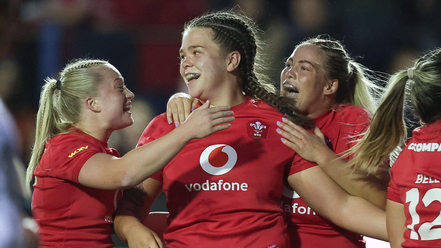 Wales celebrate Maisie Davies' try against South Africa