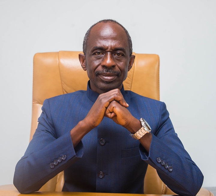 Photos: Meet Asiedu Nketia's beautiful wife, Vida Adomah, and his five children