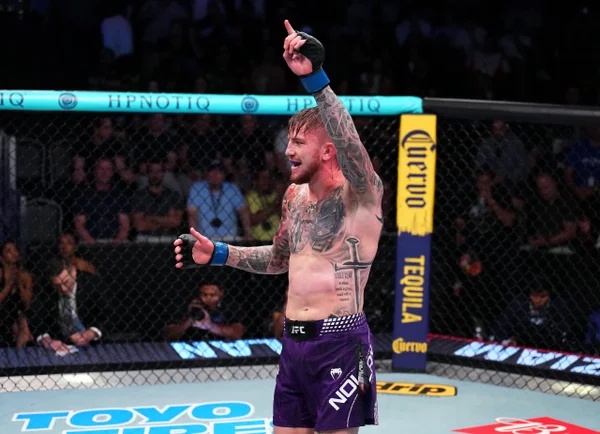 UFC: Renato Moicano faz duelo principal de Fight Night contra Tom Nolan - destaque galeria
