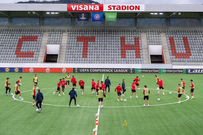 Zum ersten Mal seit dreizehn Jahren ist der FC Thun in einer europäischen Ligaphase. Der Auftakt in den Niederlanden wurde von einem gewalttätigen Zwischenfall überschattet.