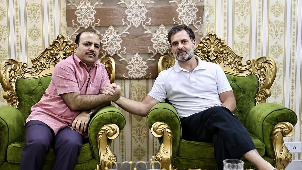 BSP सांसद दानिश अली से मिलने घर पहुंचे राहुल गांधी