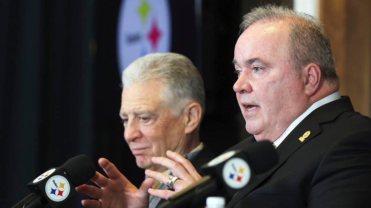 Mike McCarthy at his introductory press conference