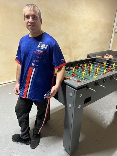 Steve Guépin, fondateur du club de baby-foot de Parisot