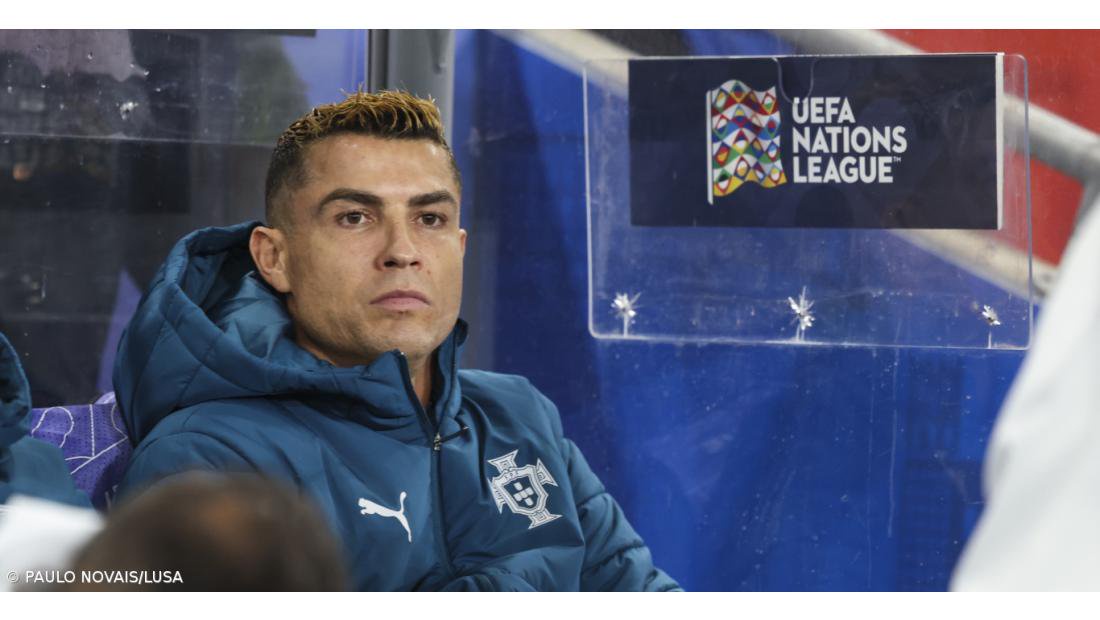 Cristiano Ronaldo suspenso 30 dias e multado em 255 euros por abandonar seleção