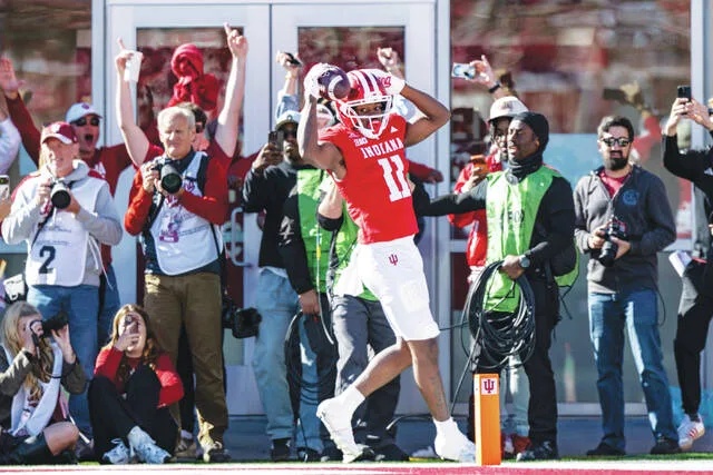 <p>Indiana wide receiver Nick Marsh reacts after realizing he stepped out of bounds before hauling in a potential go-ahead touchdown late in the fourth quarter on Saturday against Ohio State.</p>
                                 <p>Doug McSchooler | AP photo</p>